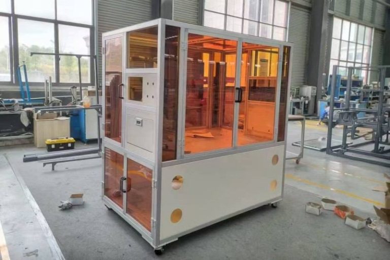 Partitions and equipment protection (8)